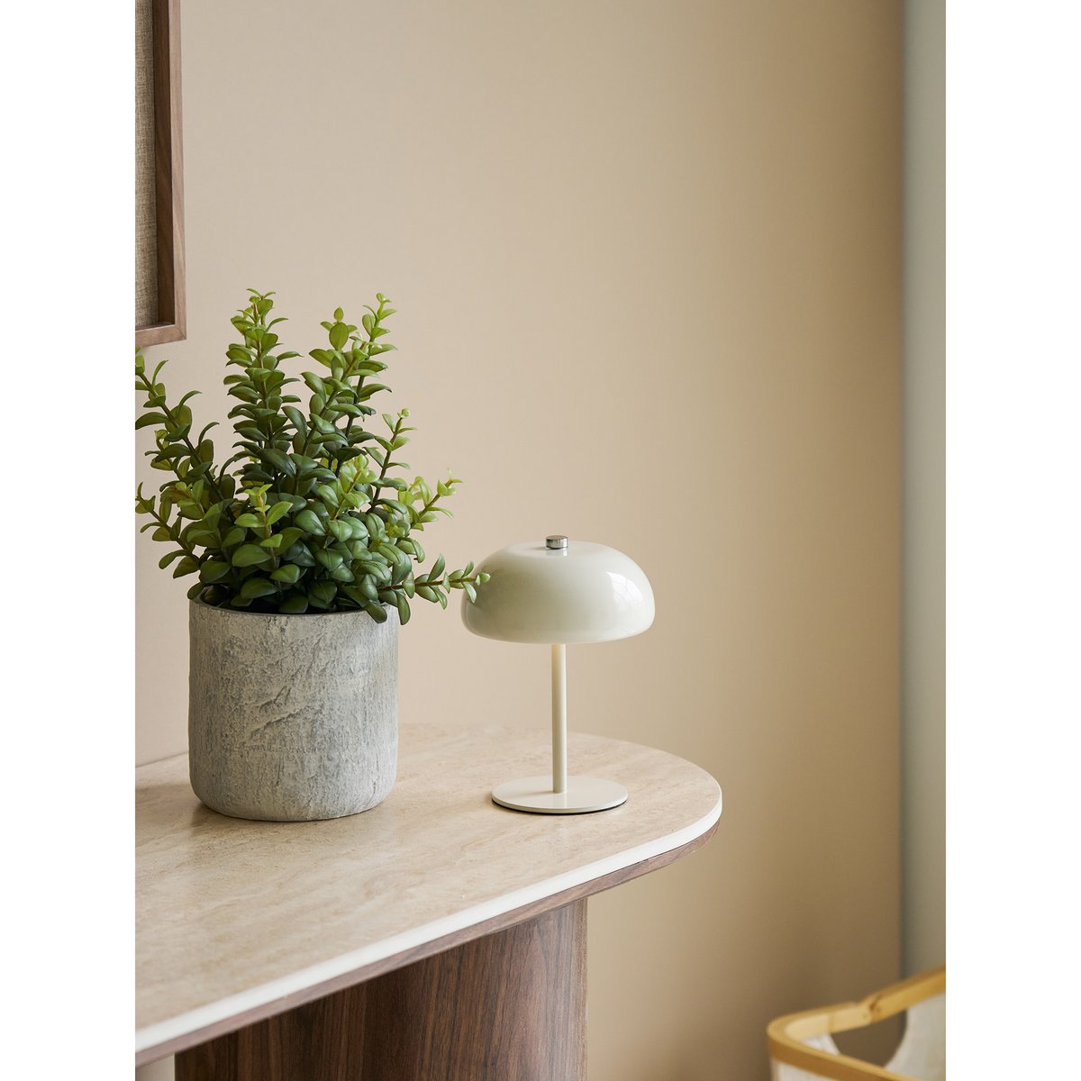 Margate Tafellamp, metaal, oplaadbaar, beige, ø13 cm