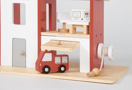Fire station „Ben” with accessories