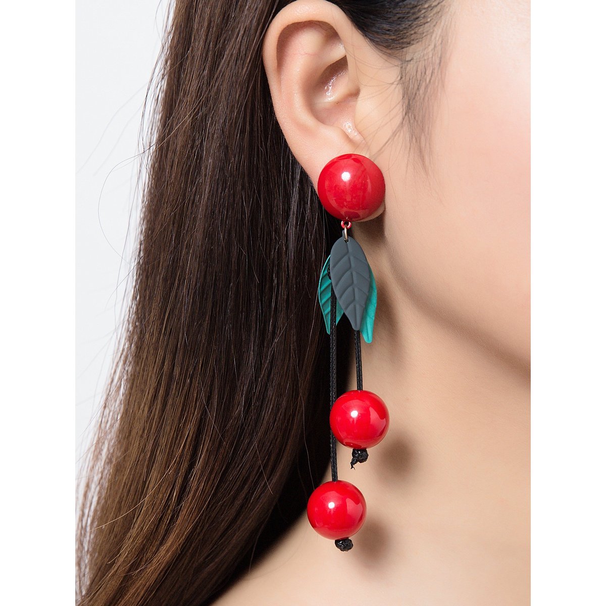 Liena Stud Earrings