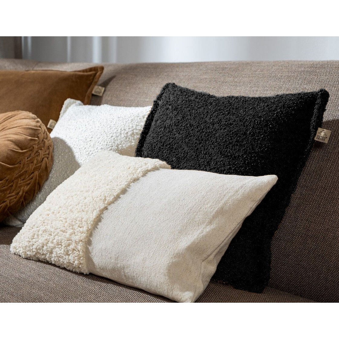 Dutch Decor OTIS - Cushion 45x45 cm Raven - black