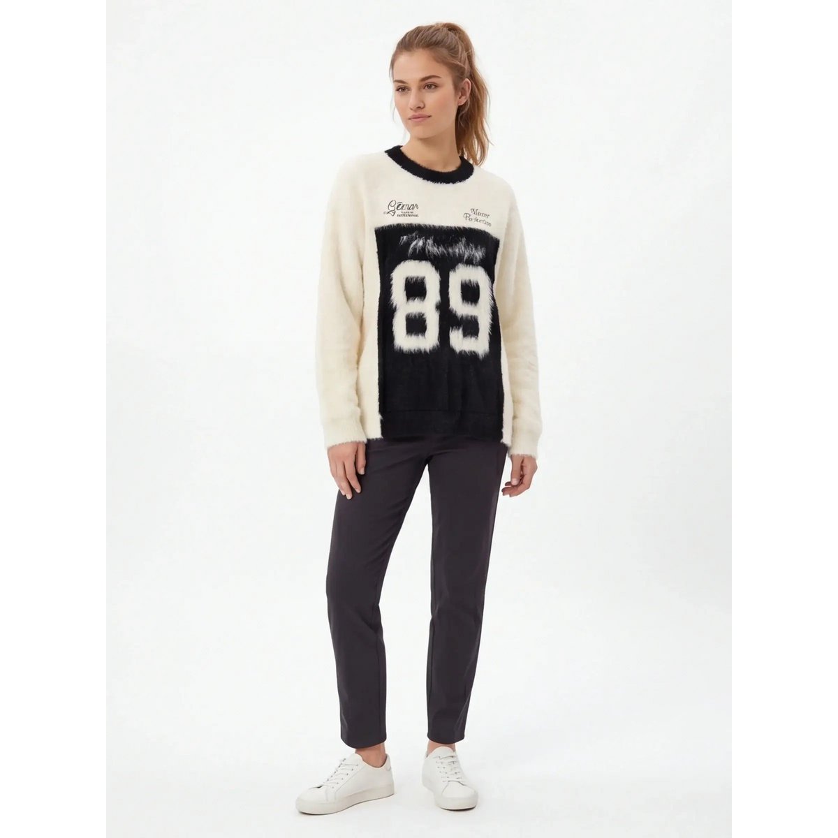 Supreme Crewneck – fra Dense Weave for et ubesværet look