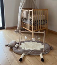 Sheep - wooden educational babygym stand + interactive mat