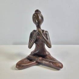 Bronze-Skulptur Yoga "Danielle" | by Hamidou | verschiedene Farben und Größen