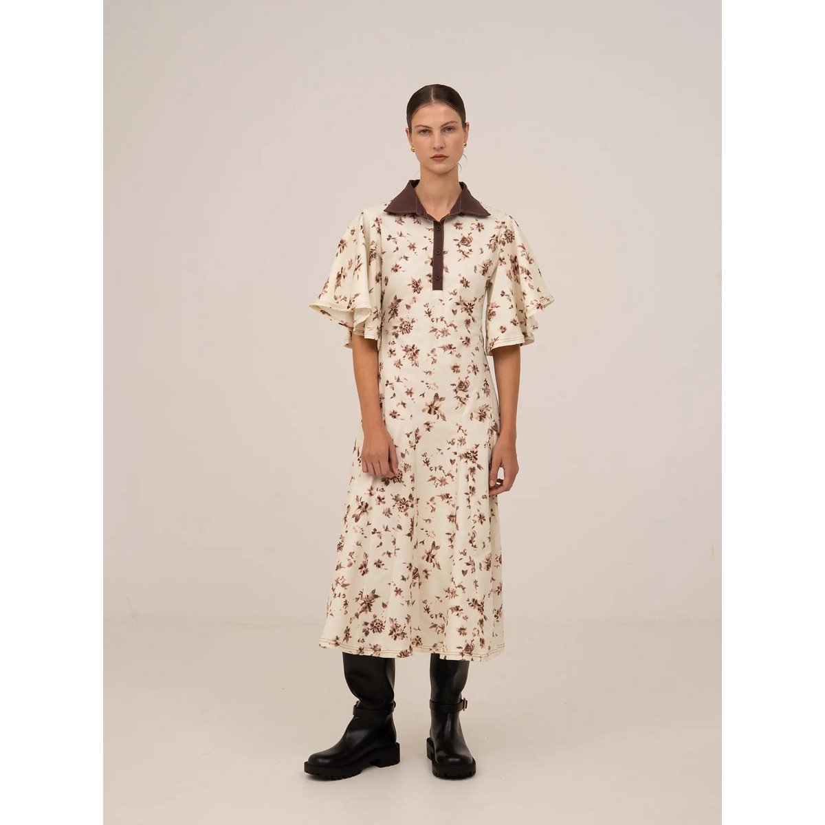 Abito longuette con stampa floreale marrone fiorisce