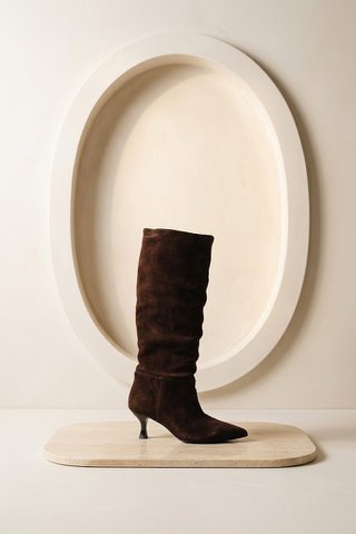 ANDREW CHOCOLATE – Slouchy Wildleder-Mittelstiefel VORBESTELLUNG