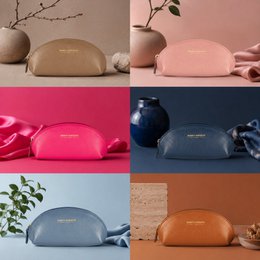 RB1088P | Astuccio/Pochette a Mezzaluna Made in Italy in Vera Pelle grana Dollaro. Colore Avio