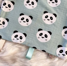 Label cloth Panda