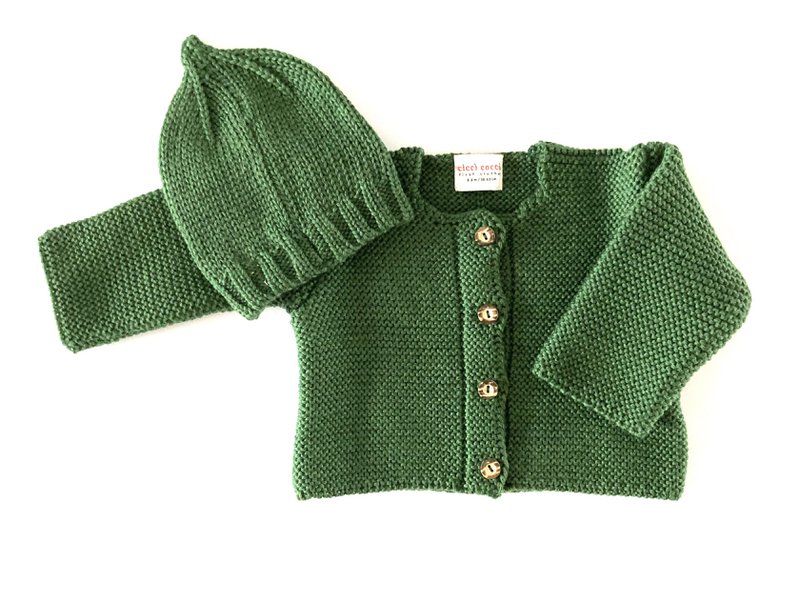 Set: Baby cardigan & Secret Santa hat made from 100% finest merino wool - the perfect gift for a birth