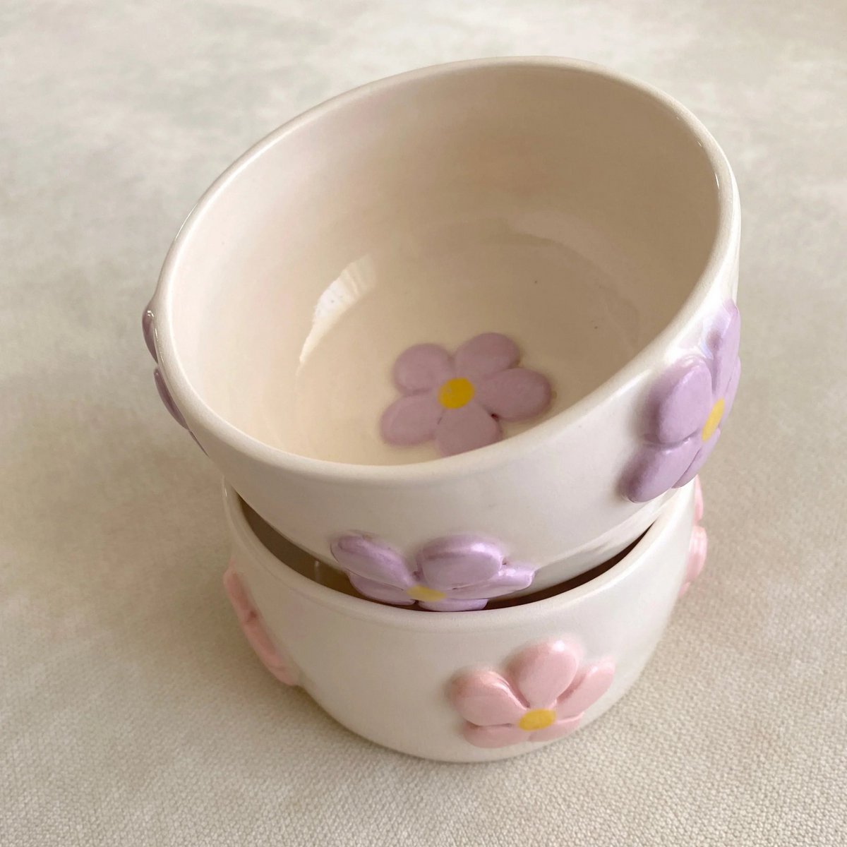 Blomma Bowl Handgefertigte Blumenschale aus Keramik, 300 ml. Hergestellt in Spanien