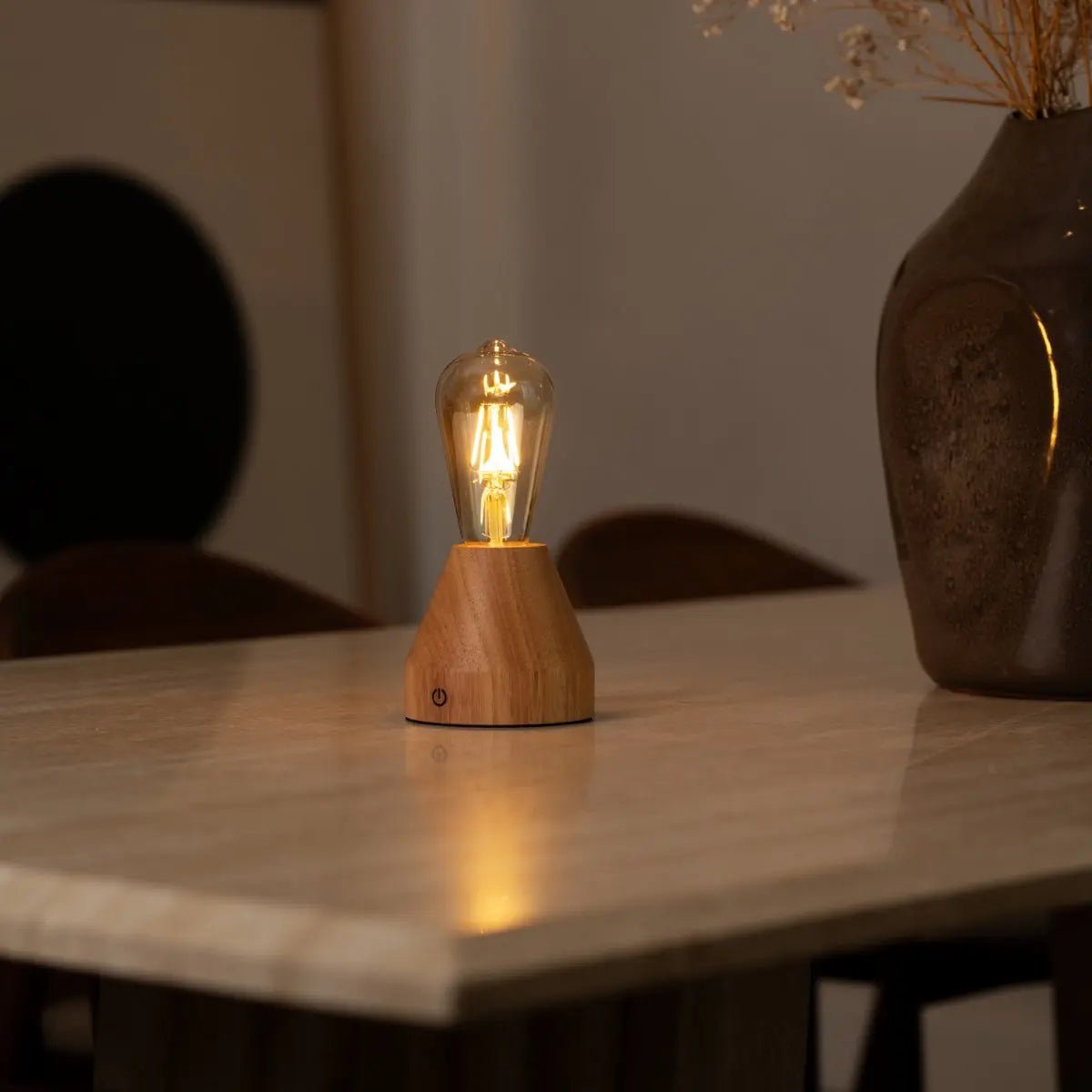 Lampe de table rechargeable marron clair Zavi