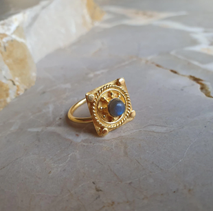LEMA Ring - Labradorite