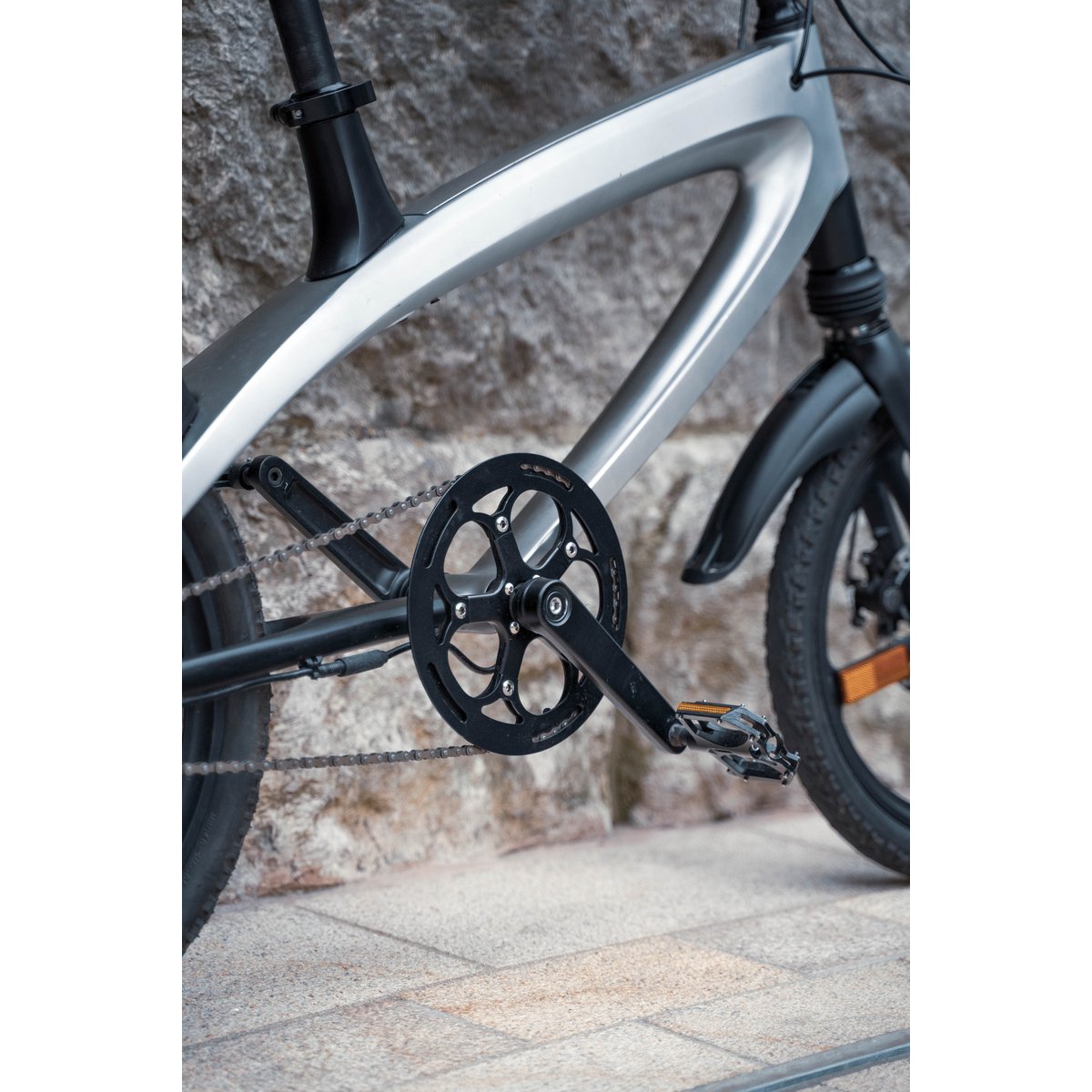 The Cruzaa Pedal-assist Bluetooth Electric Bike Gun Metal Grey