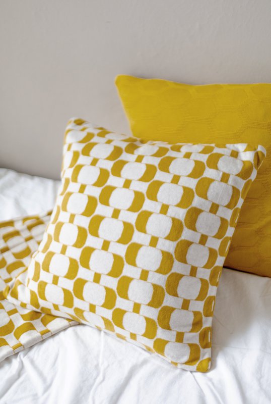 Edith Custwow-coprolive, morbido jacquard a maglia cotone