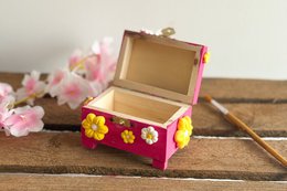 DIY Craft Kit Jewelry Box Pink With Silk Clay
