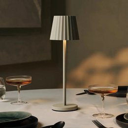 Maya Shadow Grey Ribbed Bordlampe