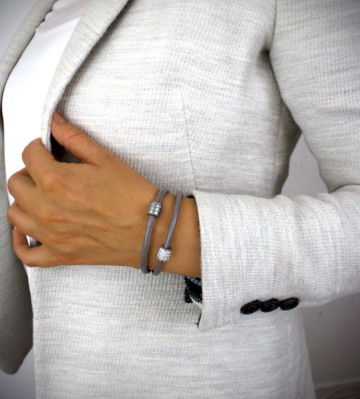 Cream double-wrap leather bracelet with pavé elements