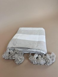 STRIBE PLAID STOR