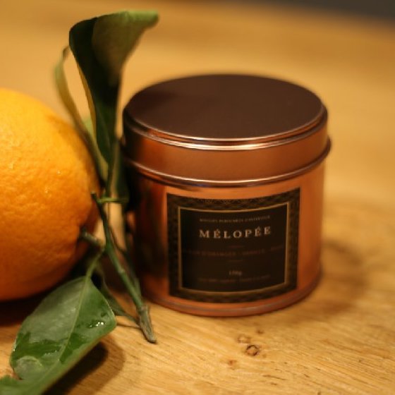 Kleine Kerze aus Orangenblüte, Vanille und Moschus
