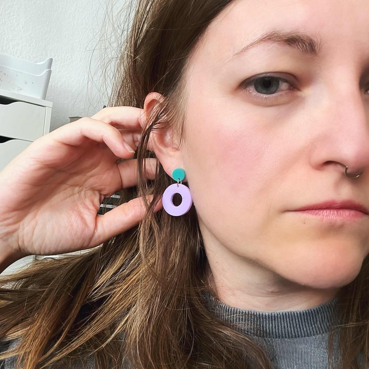 Colorblock Circle stud earrings in orange and lilac