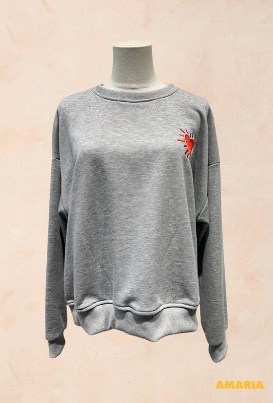Unisex oversize sweatshirt – broderet rødt hjerte – BOMULD – 9038416