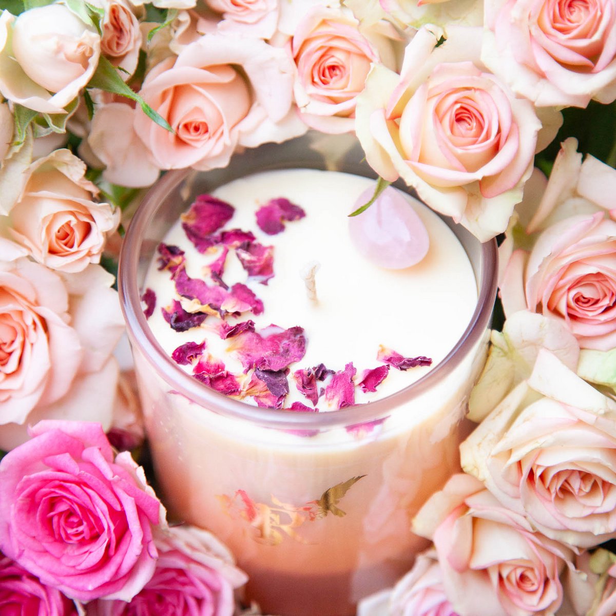 AWEN ROSE LOVE CANDLE FOR EMOTIONAL SAFETY - ROSE VANILLA