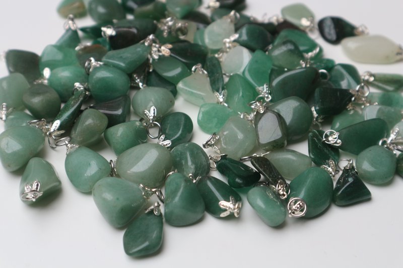 Green aventurine pendant