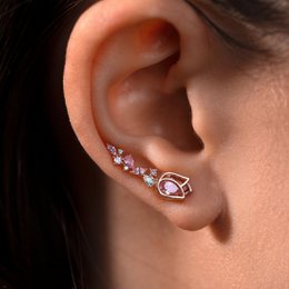Flora climbing flower earring