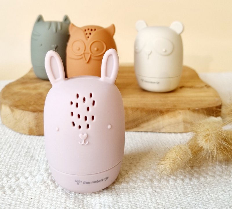 Set of 4 silicone bath toys Earth tones