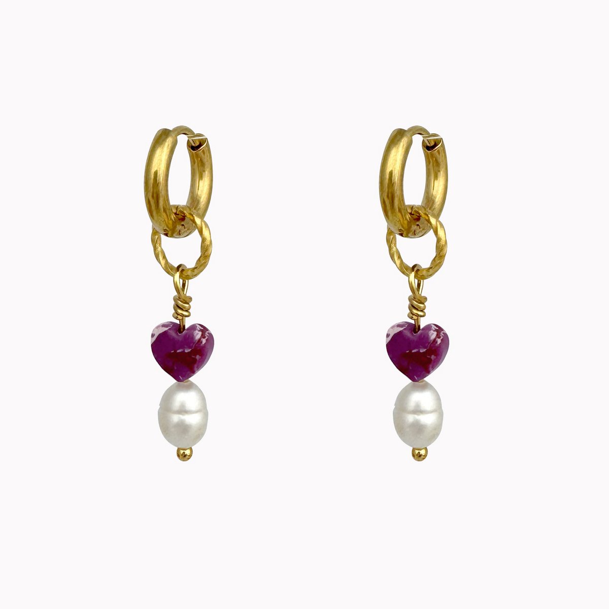 Ear hangers pearl heart gold colored