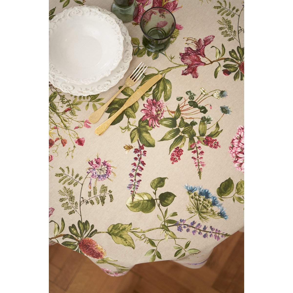 Round Floral Tablecloth, Poly-Cotton Mix, Printed | Botanico