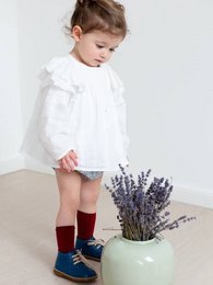 Blue leather children's boots with ruffle detail. Suitable for babies and toddlers.