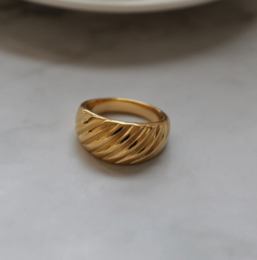 Sally - Croissant-Ring