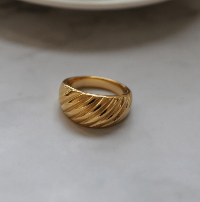 Sally - Croissant-Ring
