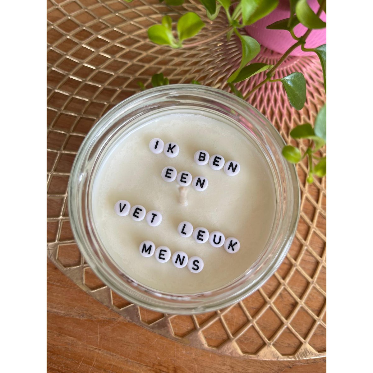 Hidden message candle with essential oil from DoTerra - Rose quartz gemstone - I am a cool fun person
