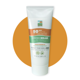 Natural mineral sunscreen with SPF 50, vegan and bio-friendly formula, 100ml tube.