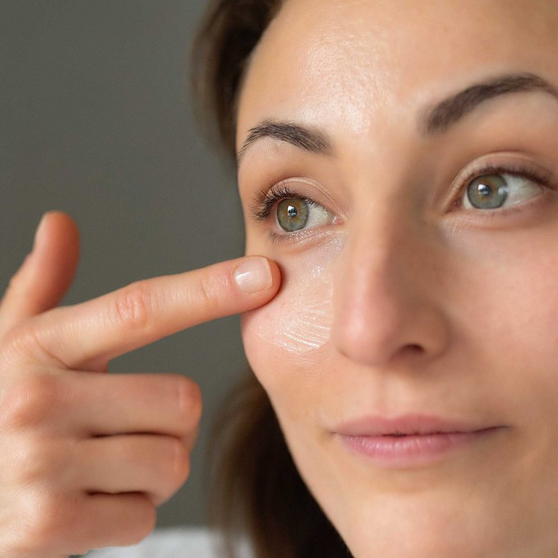Organic Eye Cream - Explore