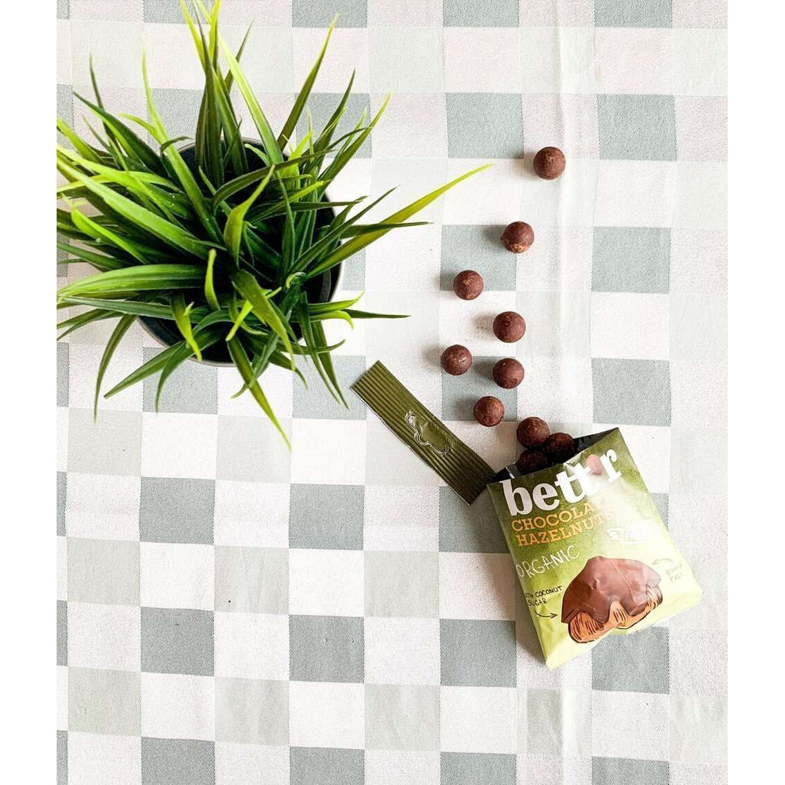 Chocolate Hazelnuts, organic, Bett'r, 40g