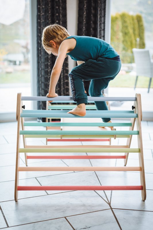 tiSsi® Pikler trekant / klatretrekant pastel farverig