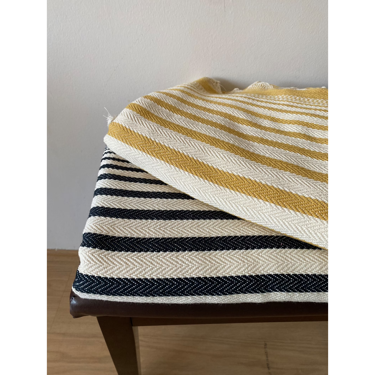 Hand-woven cover "Fatsa"