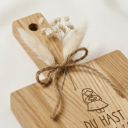 Eichenholzbrett „Du hast ein Plätzchen in meinem Herzen“ – Weihnachtsgeschenk & Plätzchenbrett | 34 × 15 cm