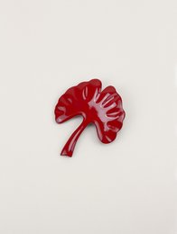 Red lacquered gingko brooch
