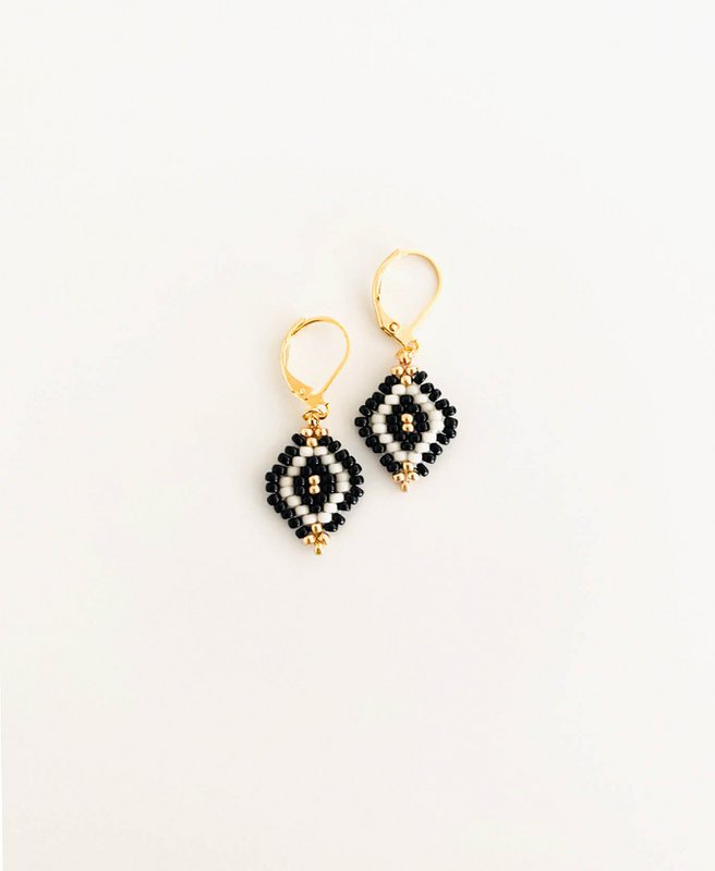 Pendientes • Lara