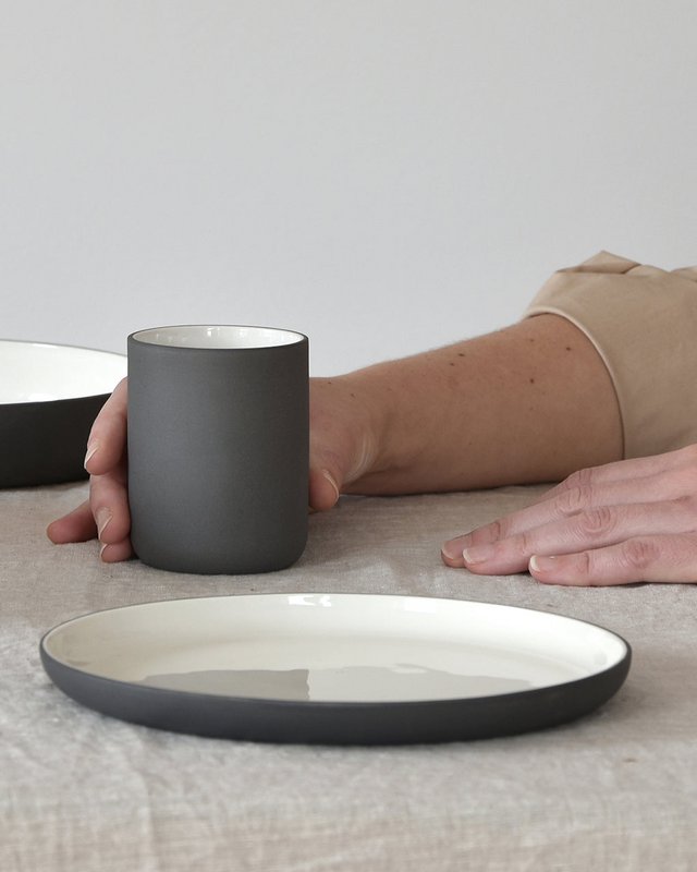 Taza de café Fundamento | gris oscuro / blanco