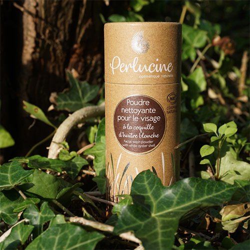 Facial Cleansing Powder with white oyster shell