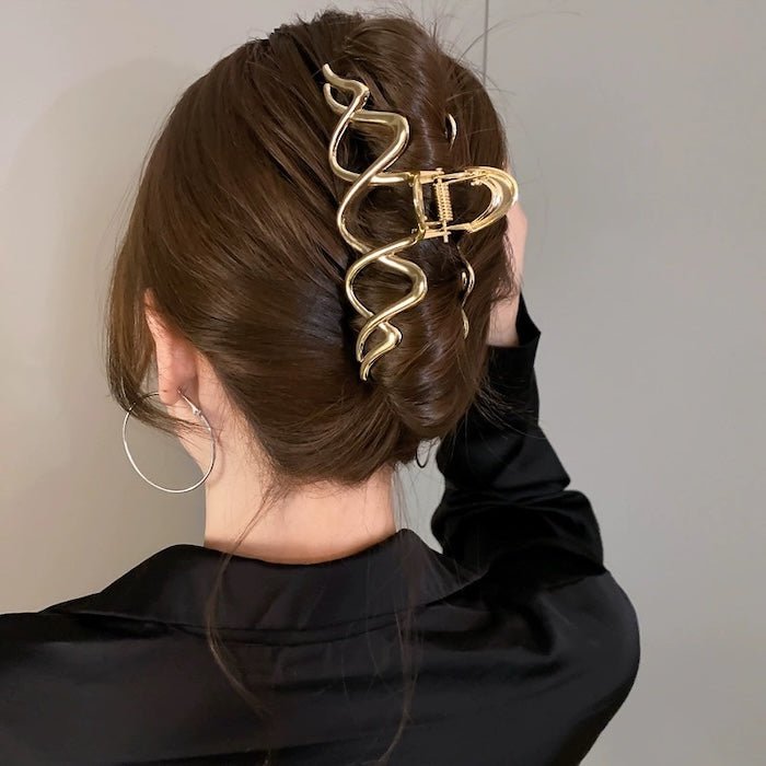 Sculptural Double Wave Large Claw Hair Clip