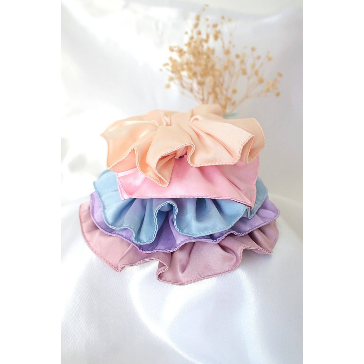 "Babekleuren" | Handgemaakte zijden scrunchies-set