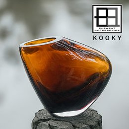 Modern vase, high design organic shape, KOOKY16