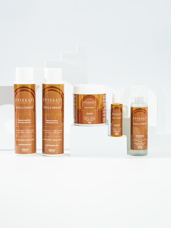 Komplettes Sortiment sulfatfreier Haarpflege für sehr trockenes Haar: Nigella Therapy – Shampoo, Maske, Spülung, Wärmeschutzmittel und Serum