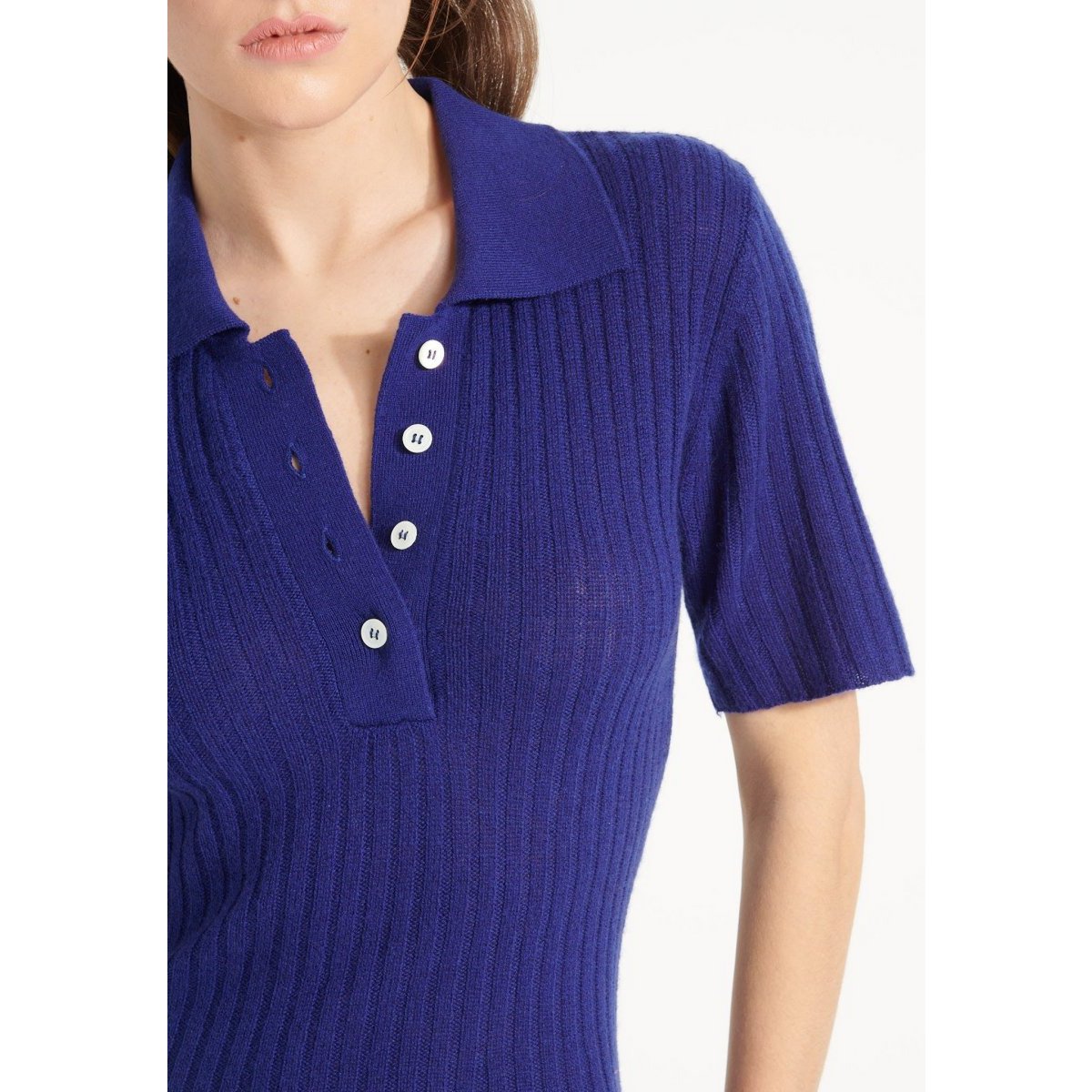 AVA 17 Vestido con cuello polo de cachemir azul medianoche