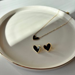 Dark Essence - Zwart Hart Ketting Goud - Waterdicht